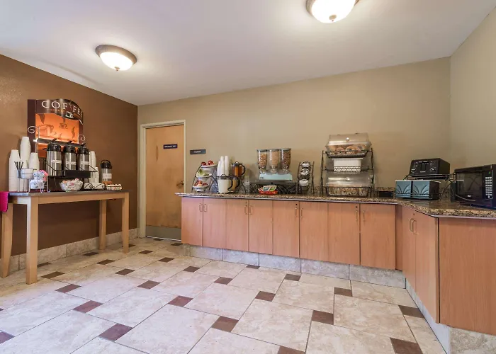 Microtel Inn & Suites By Wyndham West Chester