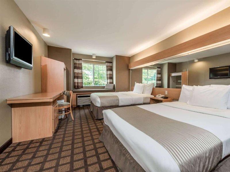 Microtel & By Wyndham West Chester