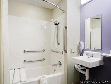 Hotel Microtel & By Wyndham West Chester
